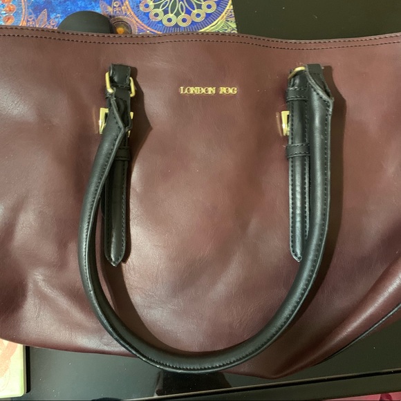 London Fog Purse - Picture 1 of 2